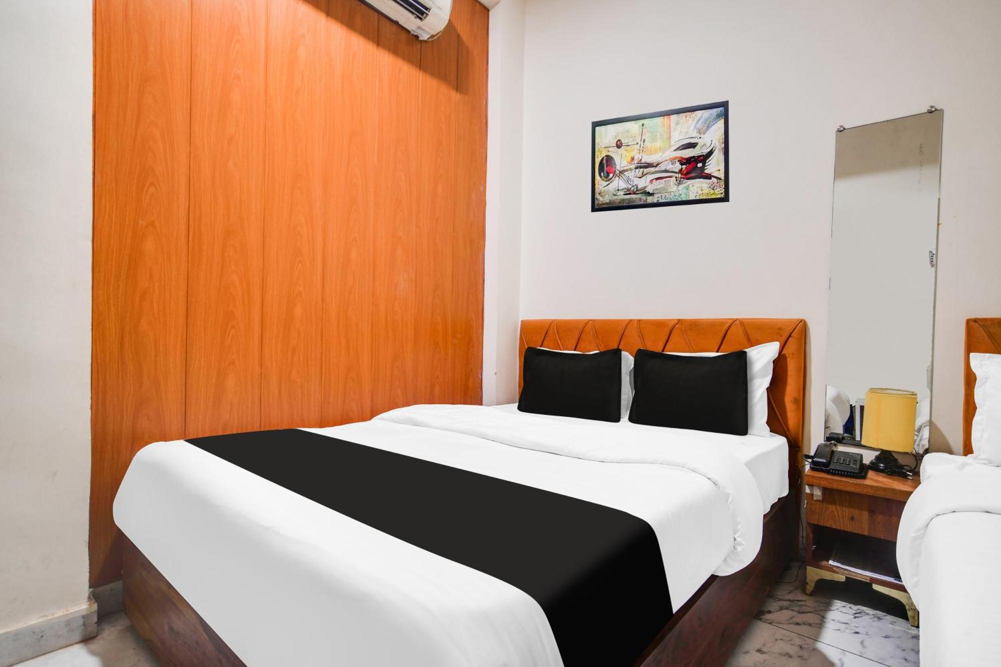 Hotel O Ujjain Near Hari Fatak Екстериор снимка