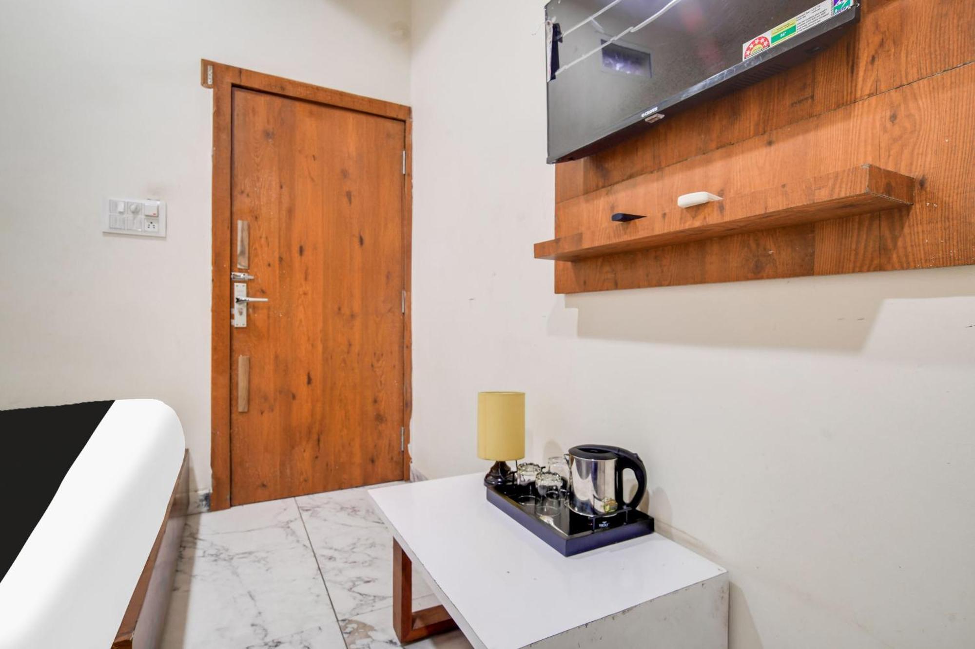 Hotel O Ujjain Near Hari Fatak Екстериор снимка